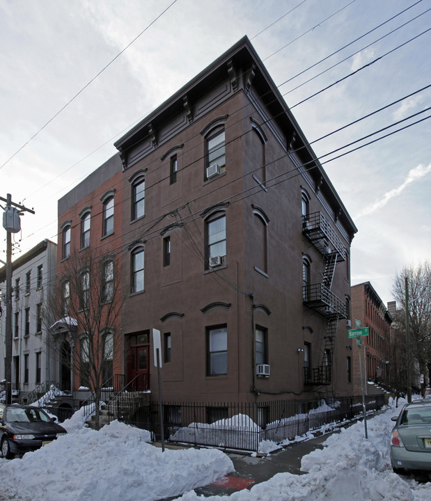 289 Barrow St in Jersey City, NJ - Building Photo