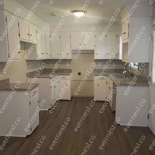 475 Lowe Cir in Richland, MS - Building Photo - Building Photo