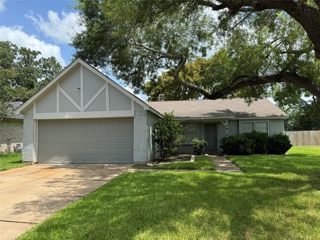 property at 1910 Pilgrimage Ct