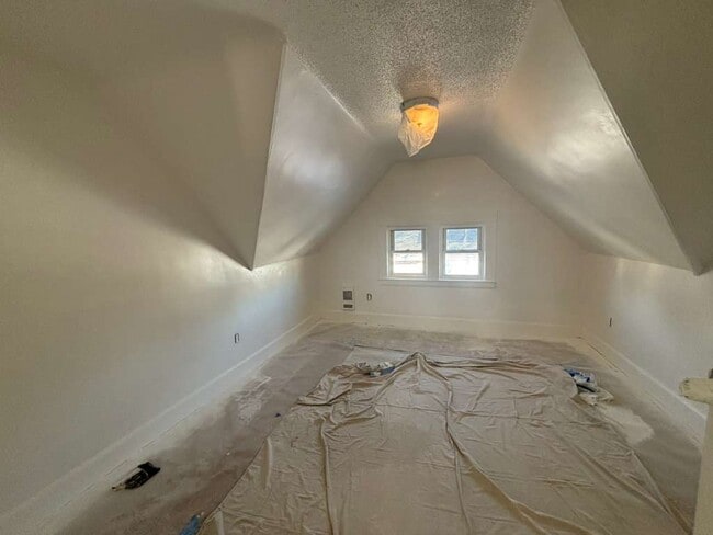 24 Belmont St, Unit 1