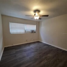 223 N Mars Ave in Clearwater, FL - Building Photo - Building Photo