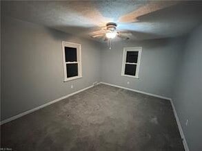 60 Grandview Ave in Struthers, OH - Building Photo - Building Photo