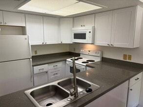 250 Sunset Ln in Sedona, AZ - Building Photo - Building Photo