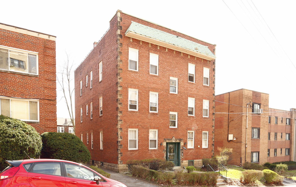 5556 Covode St in Pittsburgh, PA - Building Photo