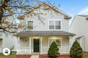 2670 Patrick Henry Ave in Columbus, OH - Building Photo