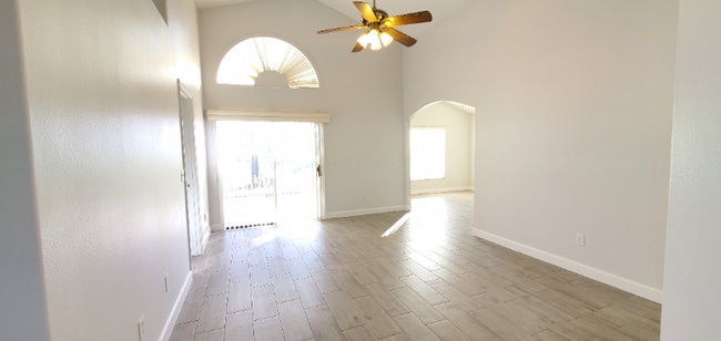 2321 Monaco Cove Cir in Orlando, FL - Building Photo - Building Photo