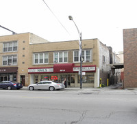 2827-2829 N Clark St in Chicago, IL - Foto de edificio - Building Photo