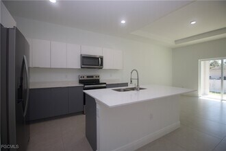 508 Hurd Ave in Lehigh Acres, FL - Building Photo - Building Photo
