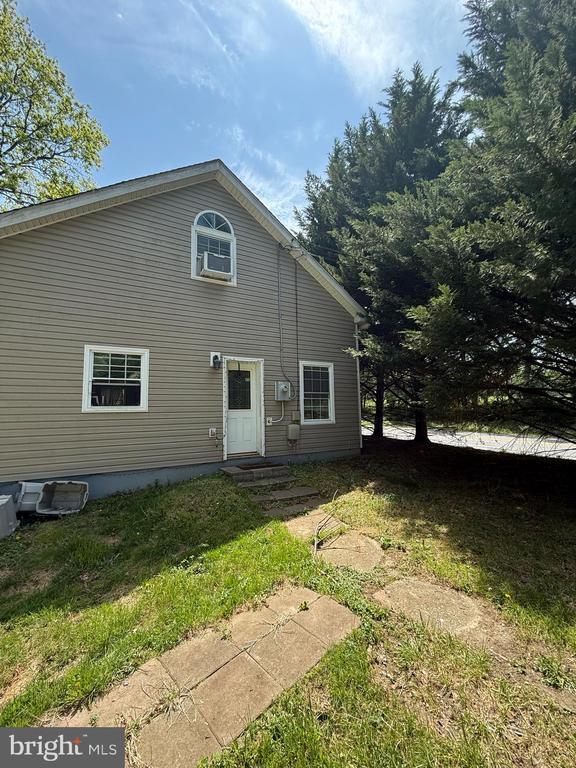 property at 2509 Hobbs Rd