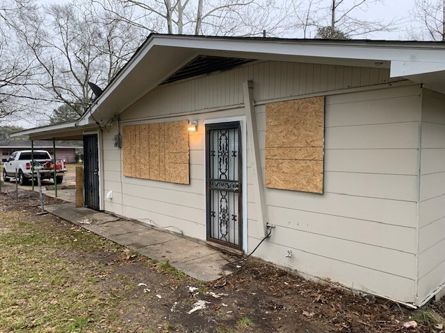 property at 5344 Queen Mary Ln