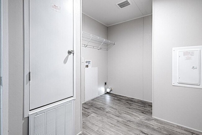 623 Kevin St in Mineola, TX - Building Photo - Building Photo