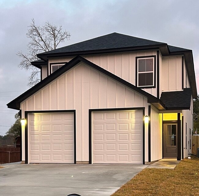 8427 Harvard Dr, Unit 8427 Harvard