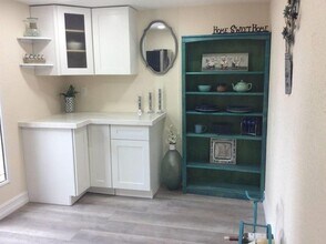 1821 NW 33rd Ave in Fort Lauderdale, FL - Building Photo - Building Photo