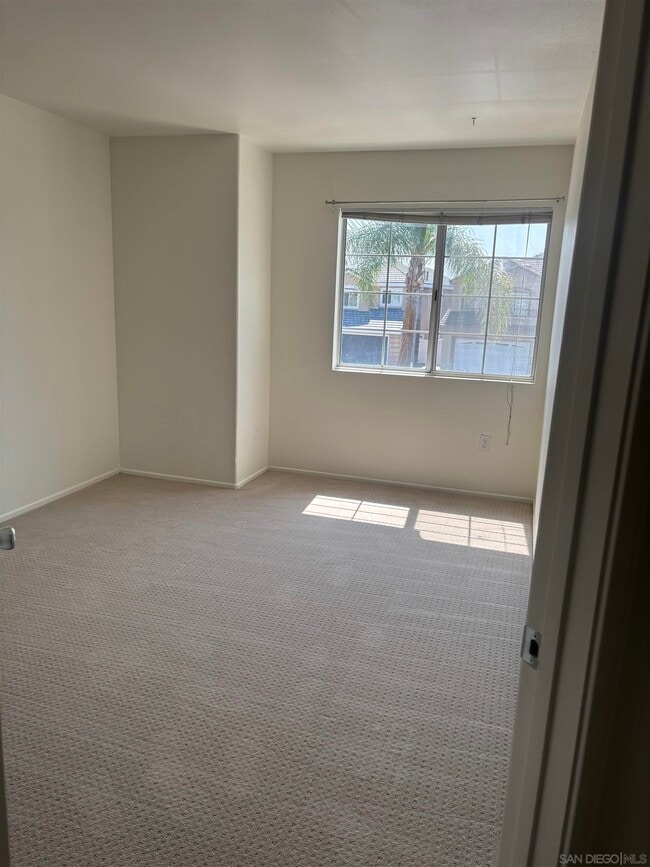 14018 Via Corsini in San Diego, CA - Building Photo - Building Photo