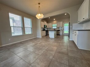 10803 Owyhee Vw in Austin, TX - Building Photo - Building Photo