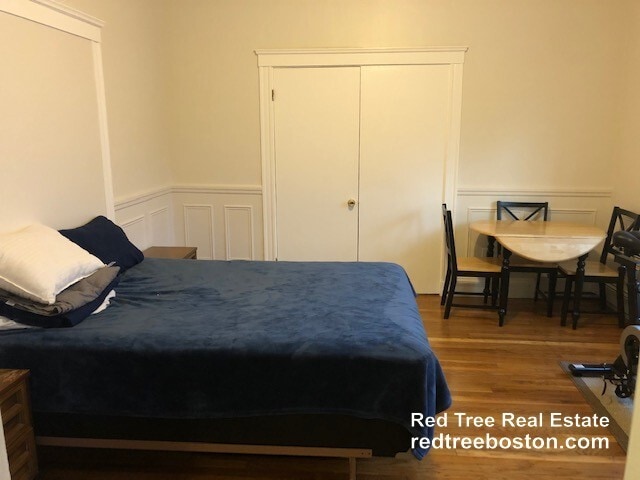 40 Orchard Rd, Unit 3 in Brookline, MA - Building Photo - Building Photo