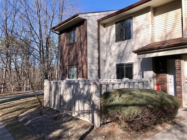 property at 974 Skyline Dr