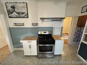 377 Highland Ave in Somerville, MA - Building Photo - Building Photo