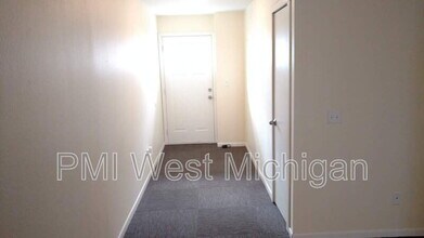14532 State St in Marne, MI - Building Photo - Building Photo