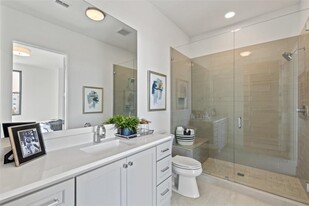 5270 Town and Country Blvd in Frisco, TX - Building Photo