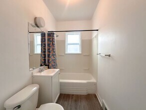 601 N Main St-Unit -601 N Main-4 in Kokomo, IN - Building Photo - Building Photo