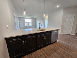 430 Cambria St in Freemansburg, PA - Foto de edificio - Building Photo