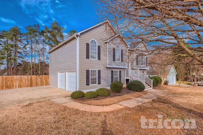 3020 Lake Park Ct in Acworth, GA - Building Photo - Building Photo