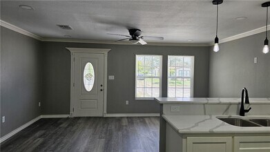 4954 Urban St in Corpus Christi, TX - Building Photo - Building Photo