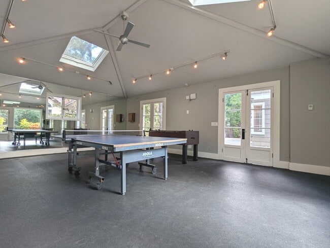 1400 Cowper St in Palo Alto, CA - Building Photo - Building Photo