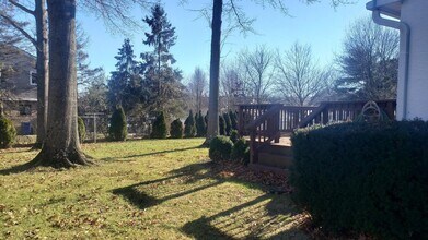 2272 Oakhurst Dr in Delaware, OH - Building Photo - Building Photo