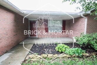1006 Davinci Ln in Knoxville, TN - Building Photo - Building Photo