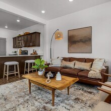 Jordan View Towns in Saratoga Springs, UT - Building Photo - Building Photo