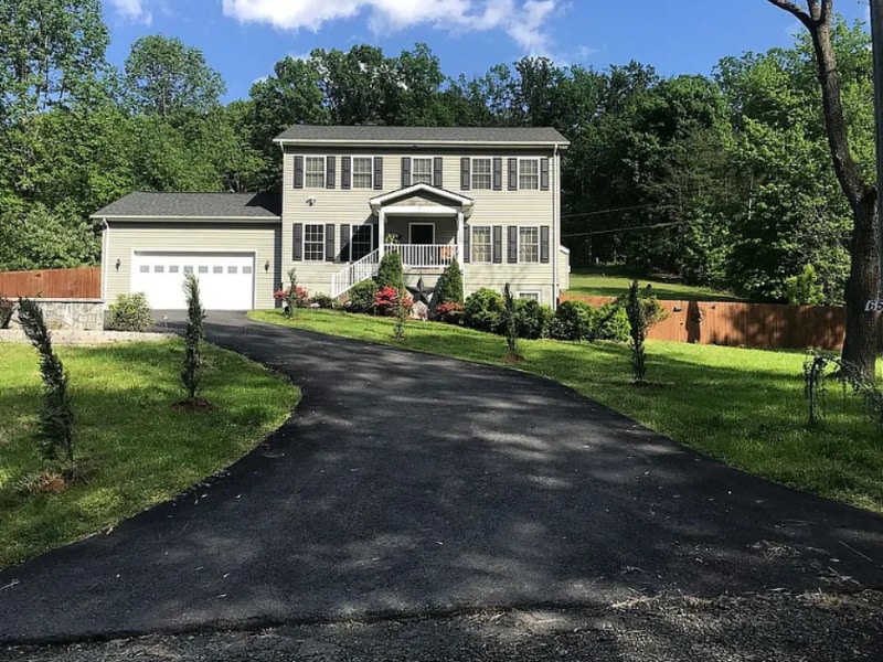 6529 Watery Mountain Rd in Warrenton, VA - Building Photo