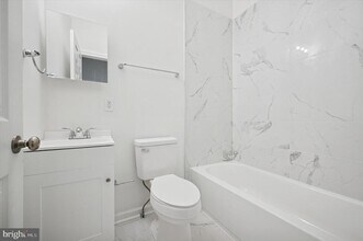 1225 W Silver St in Philadelphia, PA - Building Photo - Building Photo