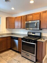 541 E Bennett Ave in Ferndale, MI - Building Photo - Building Photo