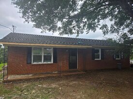 235 Roseborough Rd in Grover, NC - Building Photo
