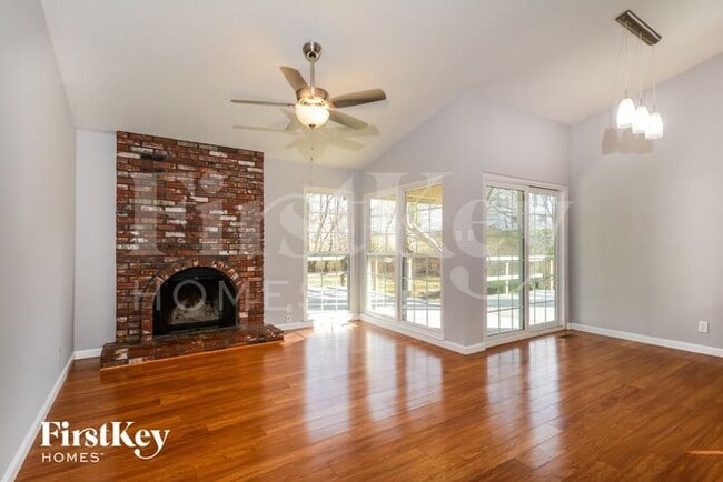 213 Hollyberry Ct in Ballwin, MO - Building Photo - Building Photo