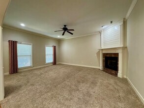 3704 W Cherokee Rd in Rogers, AR - Building Photo - Building Photo