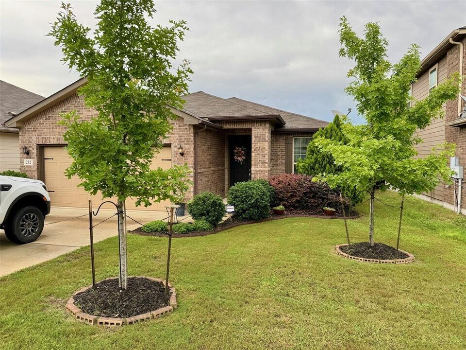 252 Prairie Vista in Cibolo, TX - Building Photo