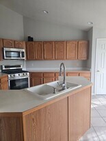 6314 Metro St in Klamath Falls, OR - Building Photo