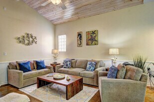 2211 TX-361, Unit SI ID1023179P in Port Aransas, TX - Building Photo