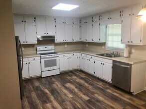 2376 Rosedale Rd in Snellville, GA - Building Photo - Building Photo