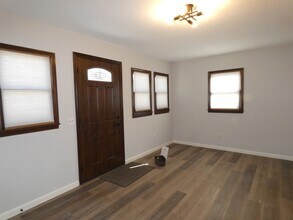 5208 N Bellefontaine Ave in Kansas City, MO - Building Photo - Building Photo