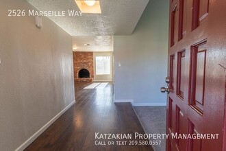 2526 Marseille Way in Stockton, CA - Building Photo - Building Photo