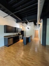 350 E Short St in Lexington, KY - Building Photo - Building Photo