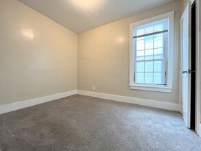 501 Plymouth Ave in Buffalo, NY - Building Photo - Building Photo