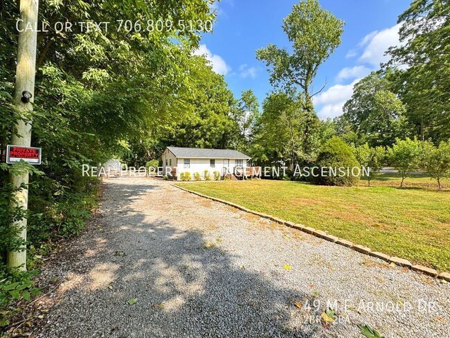 49 Me Arnold Dr in Ringgold, GA - Building Photo - Building Photo