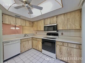 776 Fairwood Ln in Clearwater, FL - Building Photo
