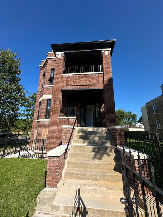 7545 S Peoria St, Unit 1 in Chicago, IL - Foto de edificio