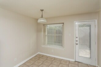 1217 Crooked Creek Ct in Midlothian, TX - Building Photo - Building Photo